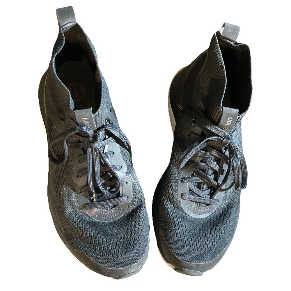 Lululemon Chargefeel Workout Mid Women's Size 7 Black Running shoes Sneakers